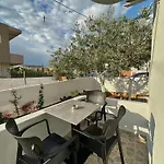Vela Апартаменты Ксамил
