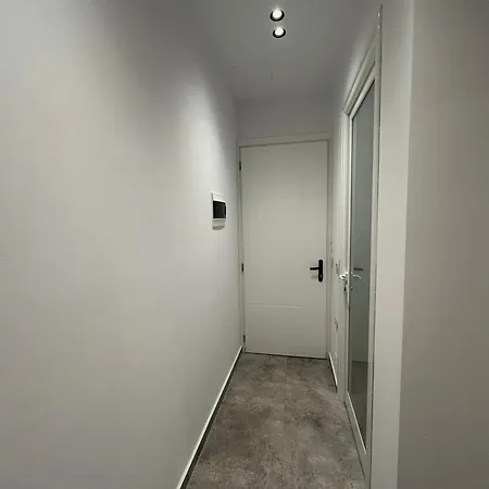 Apartment Vela Ksamil